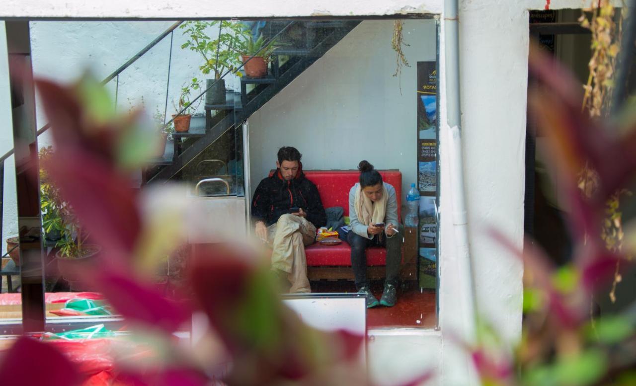 The Grasshopper Hostel Cuzco Buitenkant foto